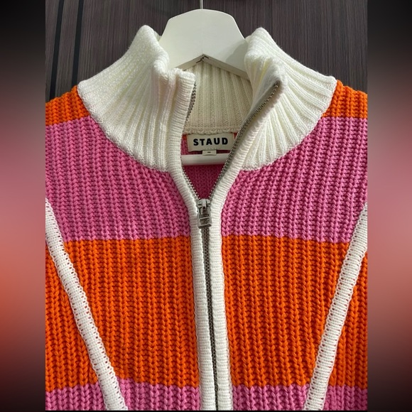Staud Striped Mock Neck Sweater - Orange Knitwear XS
Colorful Striped - Picture 7 of 10